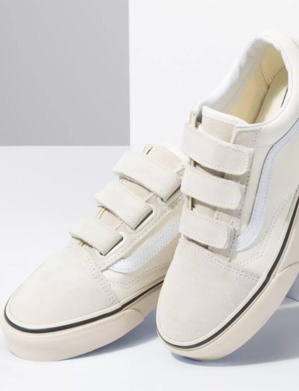 product_sneaker_06_3